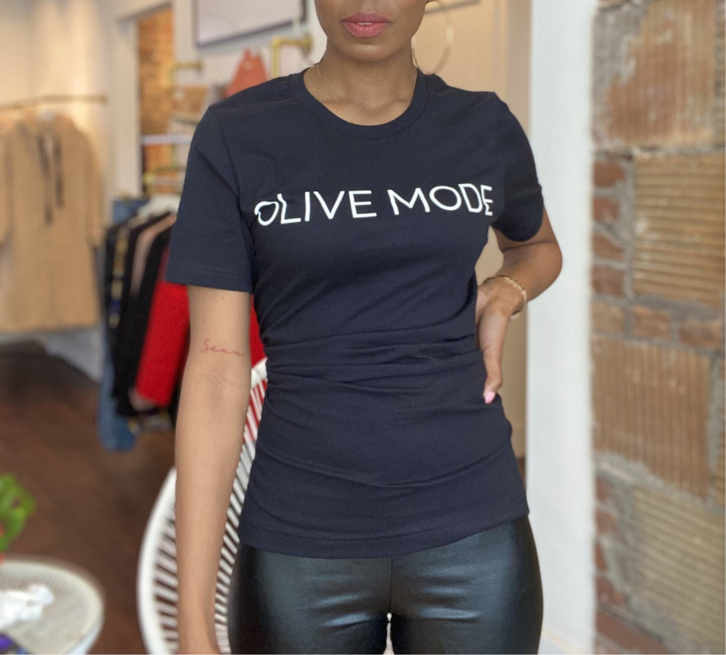 OLIVE MODE Signature Logo Unisex Tee